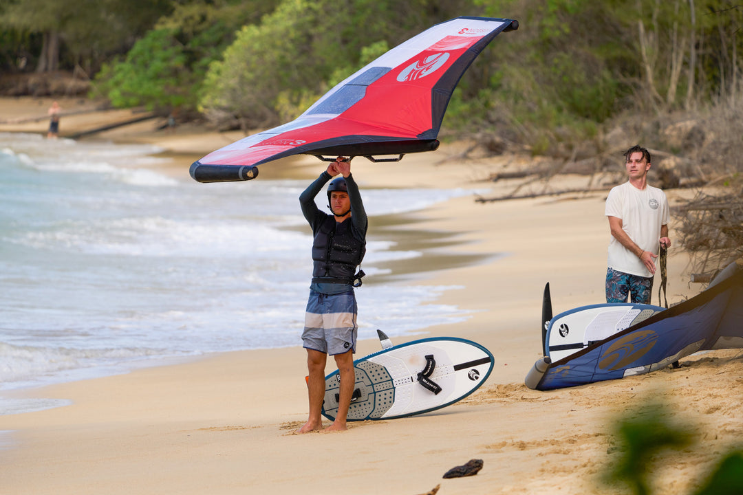 Kiteboarding vs. Winging: Which One is Right for You?